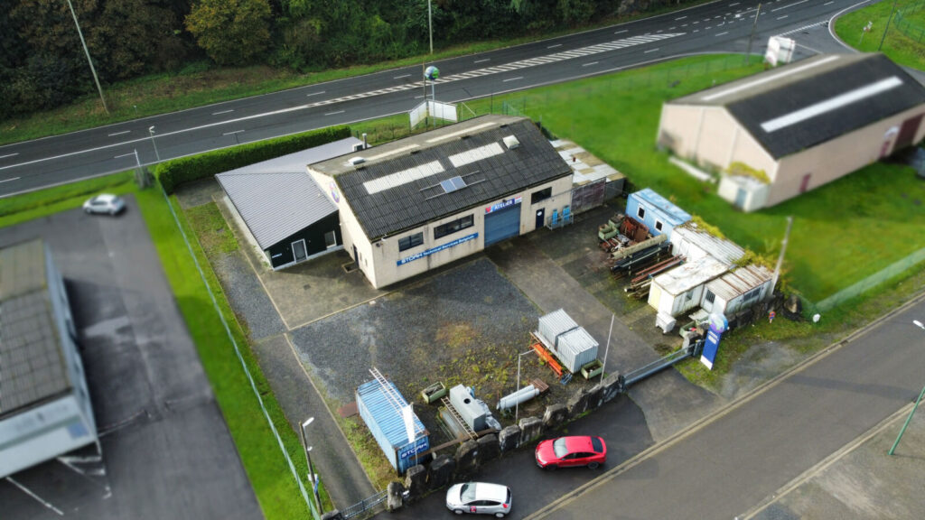 Hall à vendre – 425 m2 – 490.000€ – Andenne (Sclayn)