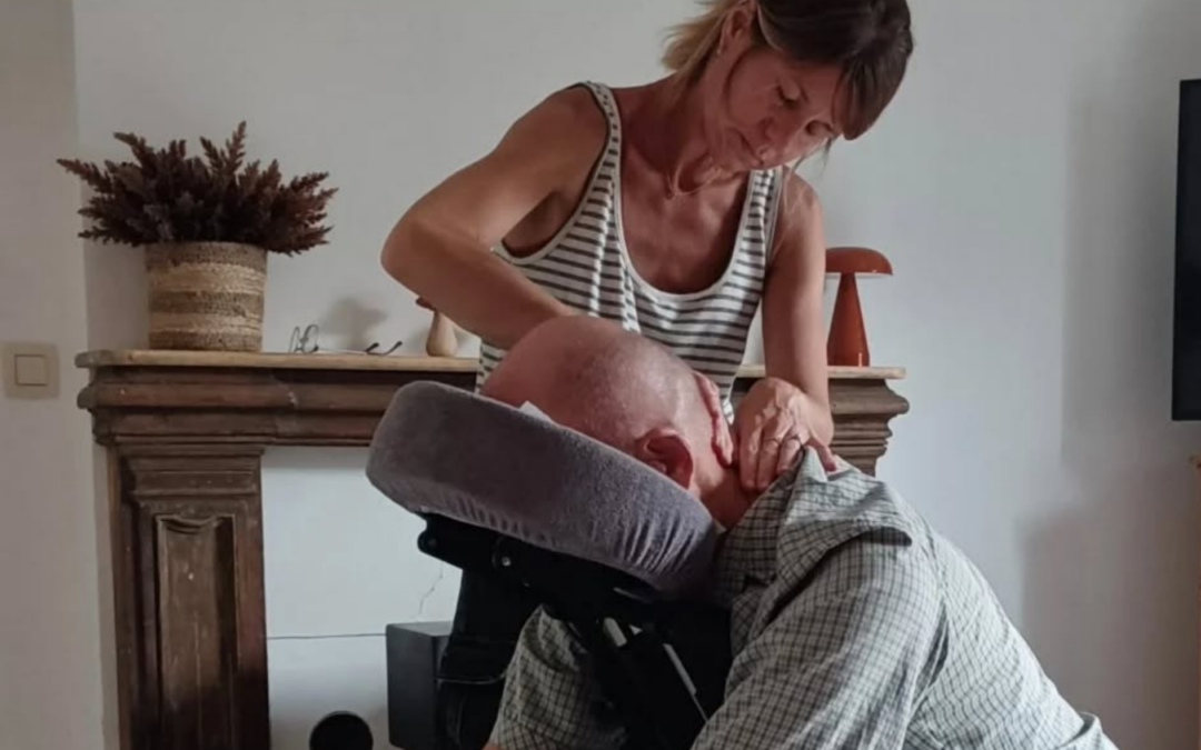 À Andenne, le massage assis s’invite dans les entreprises avec Détente Nomade